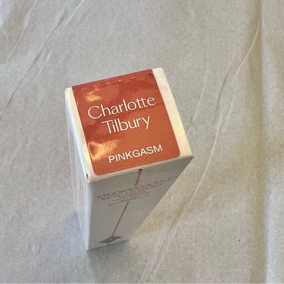 NIB: Charlotte Tilbury Glowgasm PINKGASM Liquid highlighter wand - Picture 3 of 3